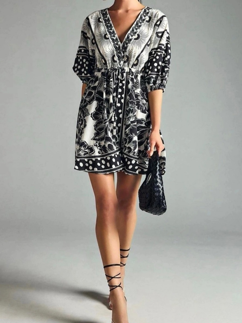 Farm Rio Printed Mini Dress Size Small Like New